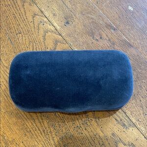 GUCCI HARD CASE VELVET